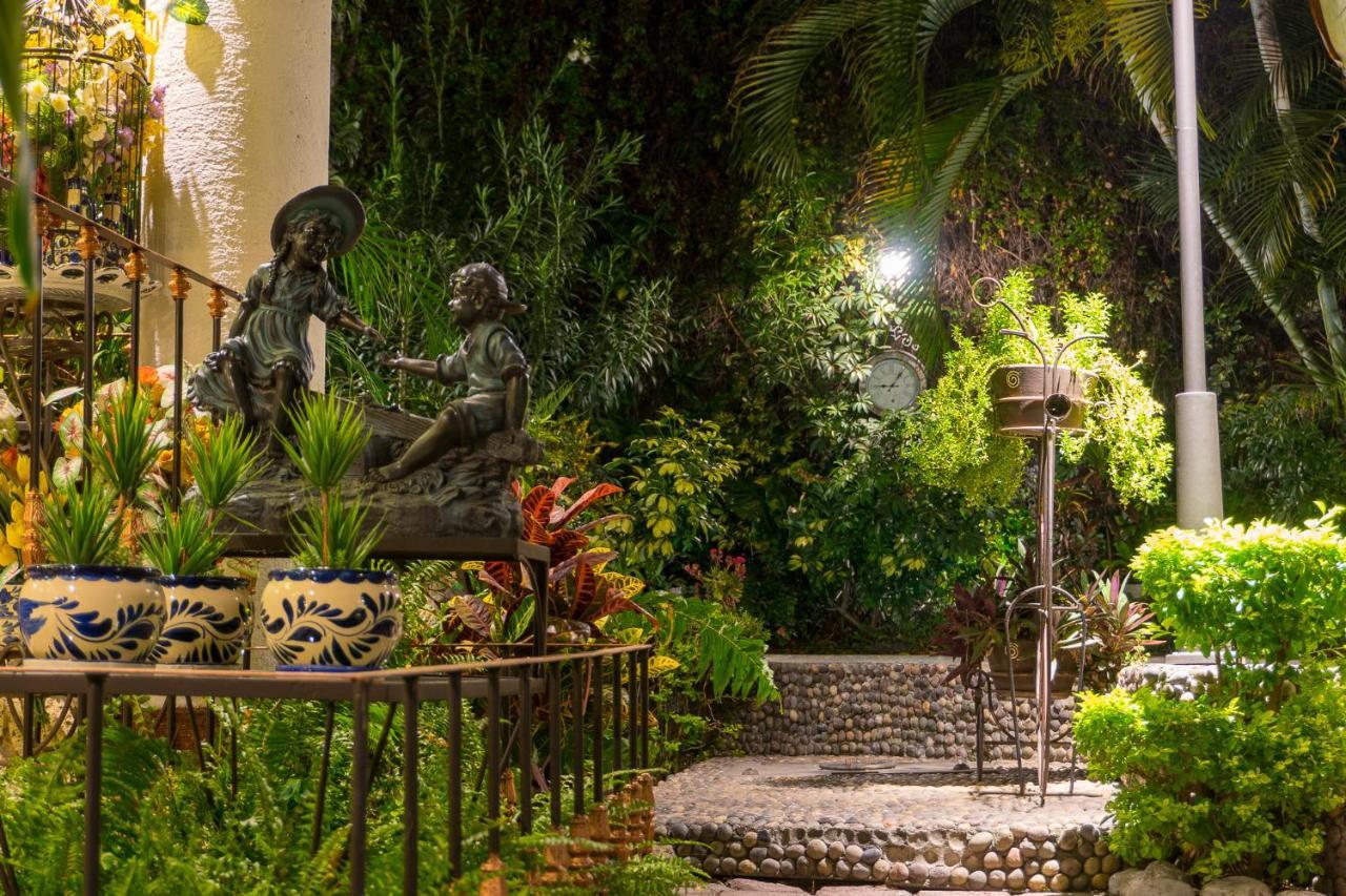 El Jardin Del Eden B&B Boutique Куэрнавака Экстерьер фото