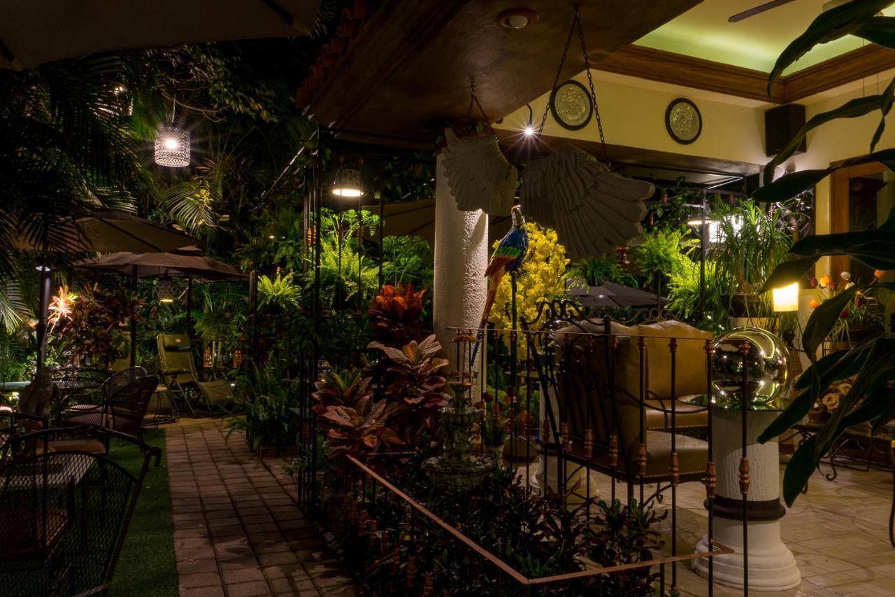 El Jardin Del Eden B&B Boutique Куэрнавака Экстерьер фото